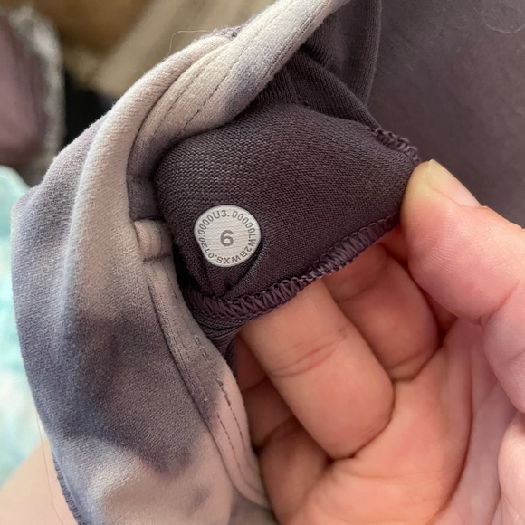 Lululemon flow y bra - Picture 3 of 3